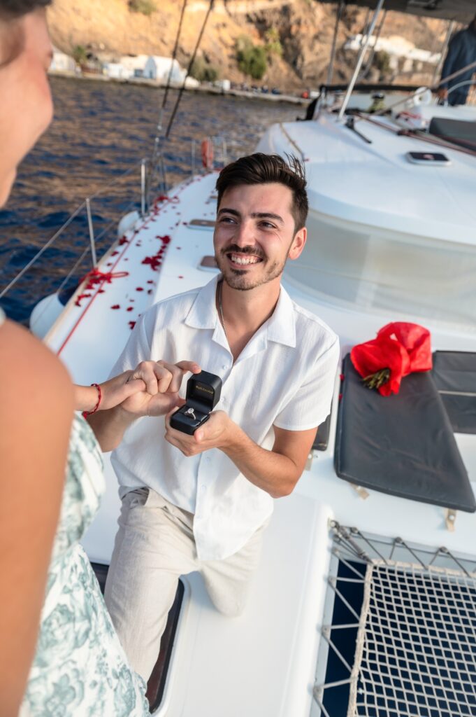 Santorini boat proposal reviews